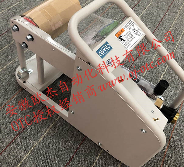 Máy đẩy dây OTC CME-6401 - Cơ cấu con lăn đẩy dây (Drive Roll)