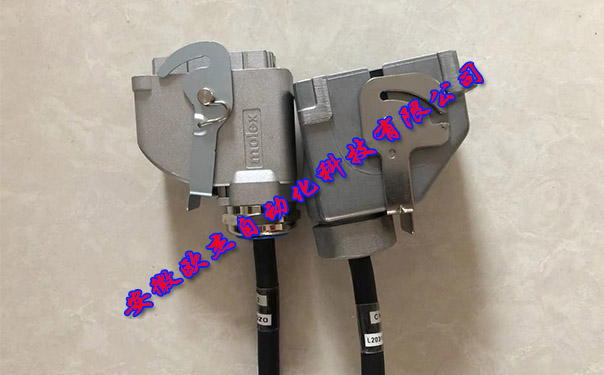 Cáp robot OTC CN2 L20319C00 - Góc nhìn chi tiết