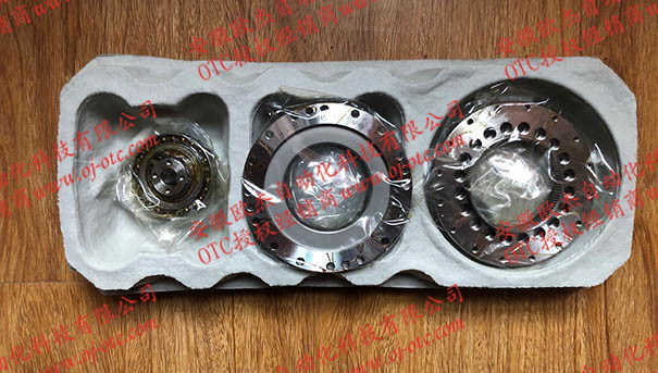 Bộ giảm tốc OTC DAIHEN W-L02270 chính hãng - góc nhìn tổng thể