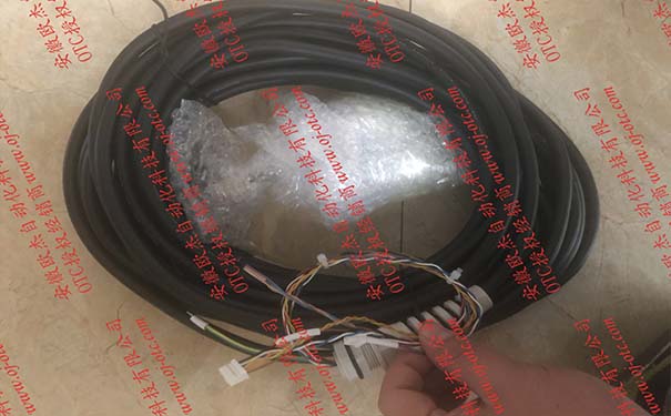 Cáp điều khiển robot OTC FD11 L21501E00 15m - Hình ảnh chi tiết 2