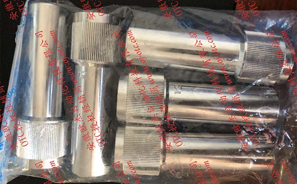 Vòi phun làm mát nước robot hàn OTC U724E01 - Hình ảnh chi tiết 1