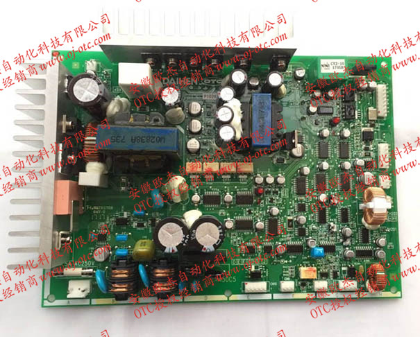 Bảng mạch OTC DAIHEN P10261Q00 - Góc nhìn linh kiện mặt trước